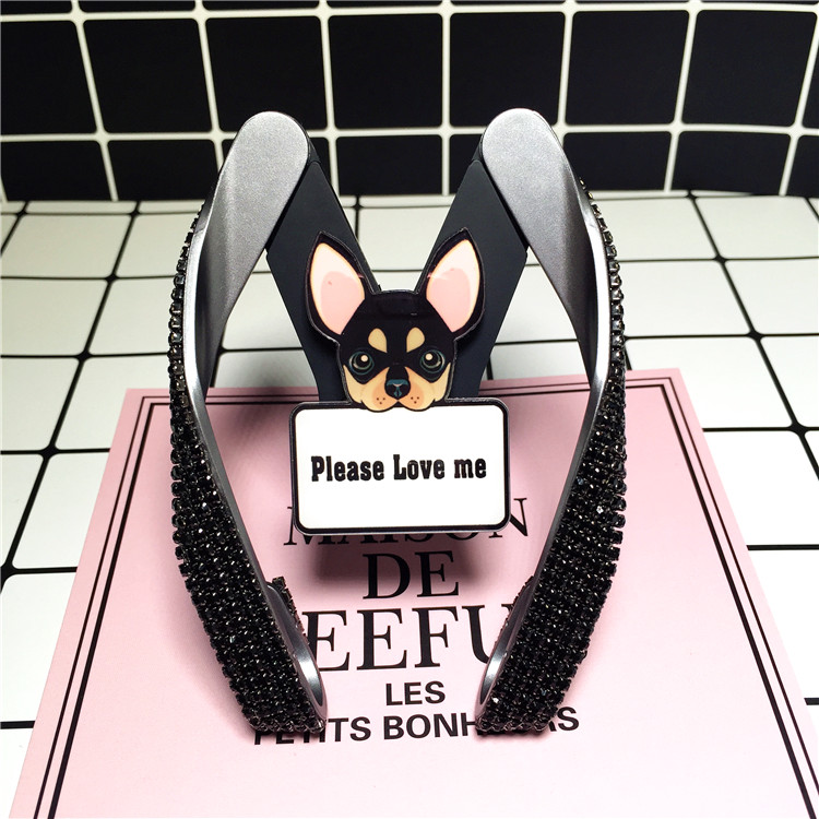 M Shape Universal Car Mobile Phone Holder Crystal Cute Dog Air Vent Mount Clip Stand GPS - Black