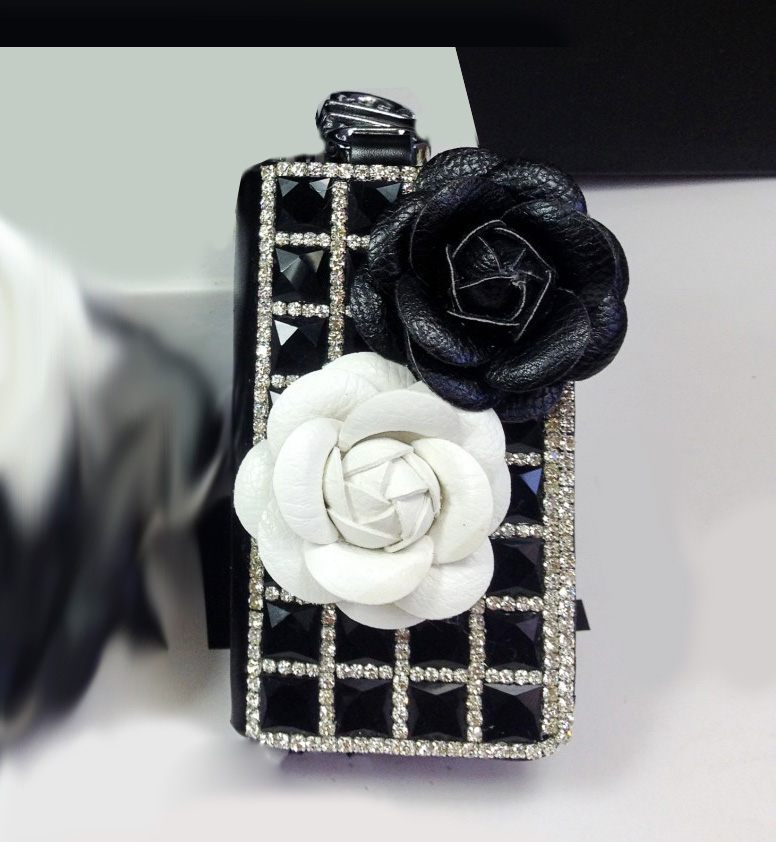 Elegant Cute Camellia Universal Bling Leather Auto Key Bags Key Chain - Black