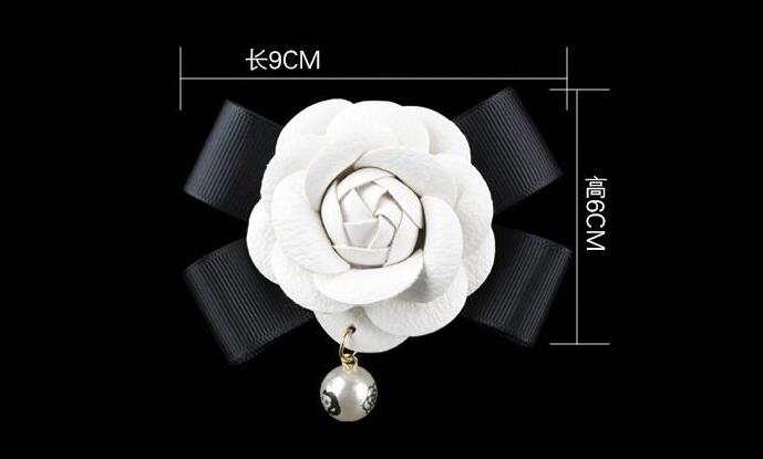 Abs Leather Beautiful Gorgeous Camellia 1pcs Car Air-Purify Clip Auto Air Out Perfume Clip - White