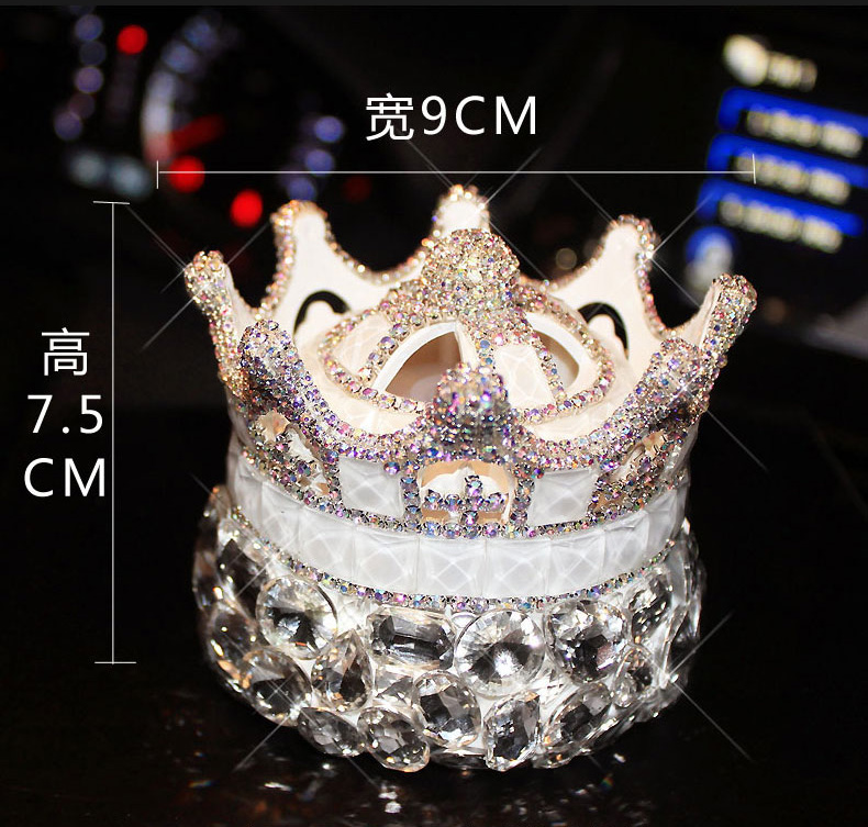 Car Perfume Seat Beautiful Bling Bling Diamonds Crystal Car Perfume Seat Car Interior Decoration - White