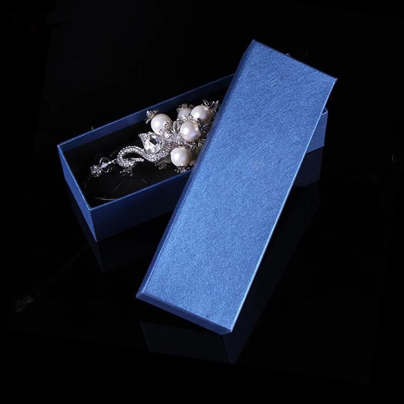 Hanging Pendant Tassels Peacock Pearls Bling Bling Diamonds Crystal Car Pendant Car Interior Decoration - White