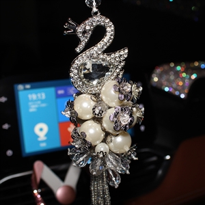 Hanging Pendant Tassels Peacock Pearls Bling Bling Diamonds Crystal Car Pendant Car Interior Decoration - White