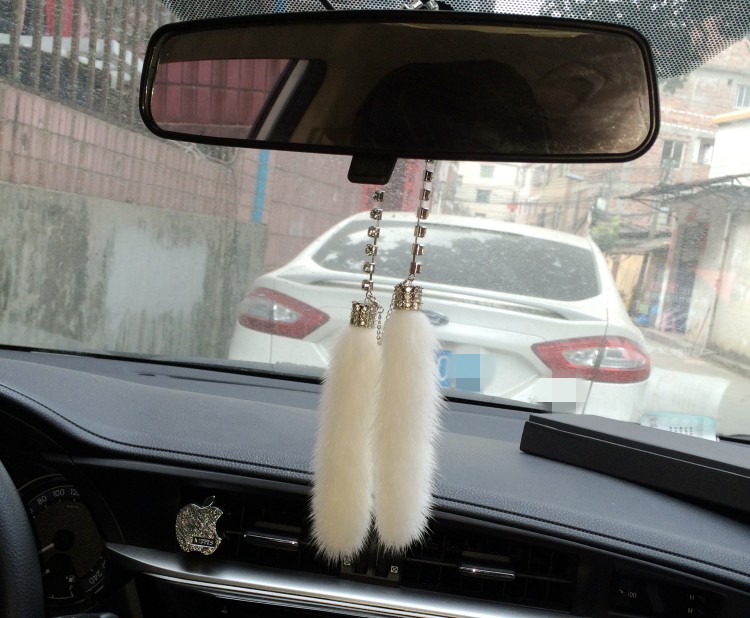 Hanging Pendant White Mink Fur Beautiful Bling Bling Diamonds Crystal Car Pendant Car Interior Decoration - White