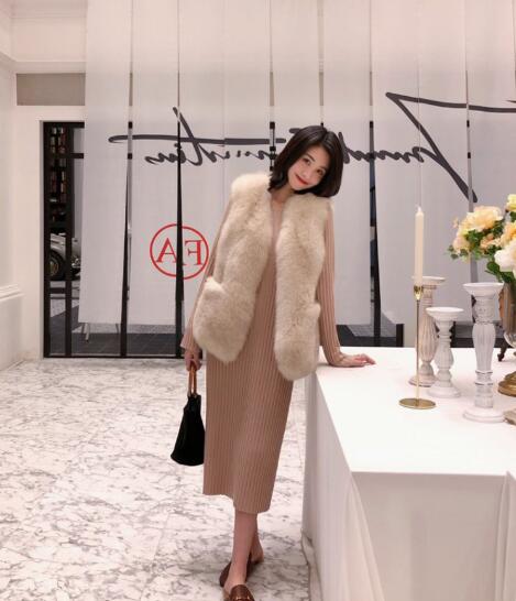 Cheap Furry Faux Fox Fur Vest Fashion Women Overcoat - Apricot 01