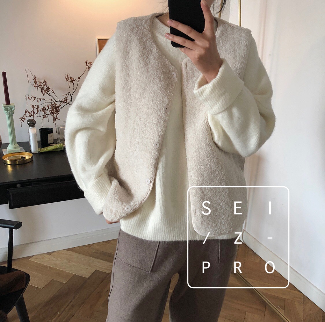 Cheap Winter Elegant Faux Lamb Fur Vest Fashion Women Waistcoat - White
