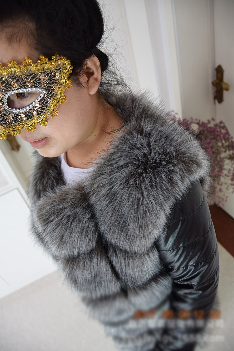 Classic  Elegant Faux Fox Fur Vest Fashion Women Overcoat - Silvery