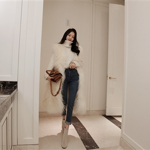 Cute Long Elegant Faux Fur Vest Fashion Women Overcoat - White