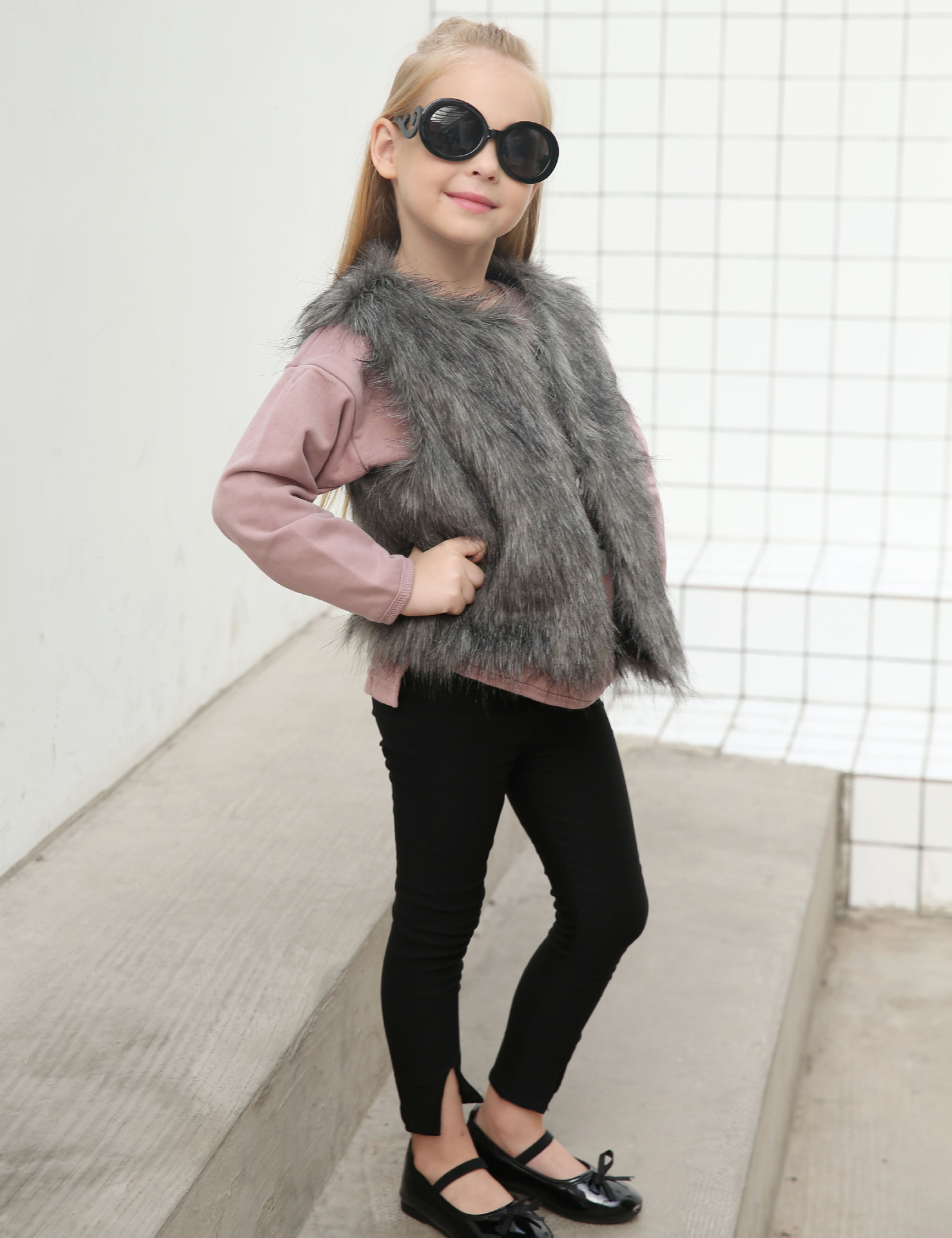 Elegant Faux Fur Vest Fashion Girl Overcoat - Gray