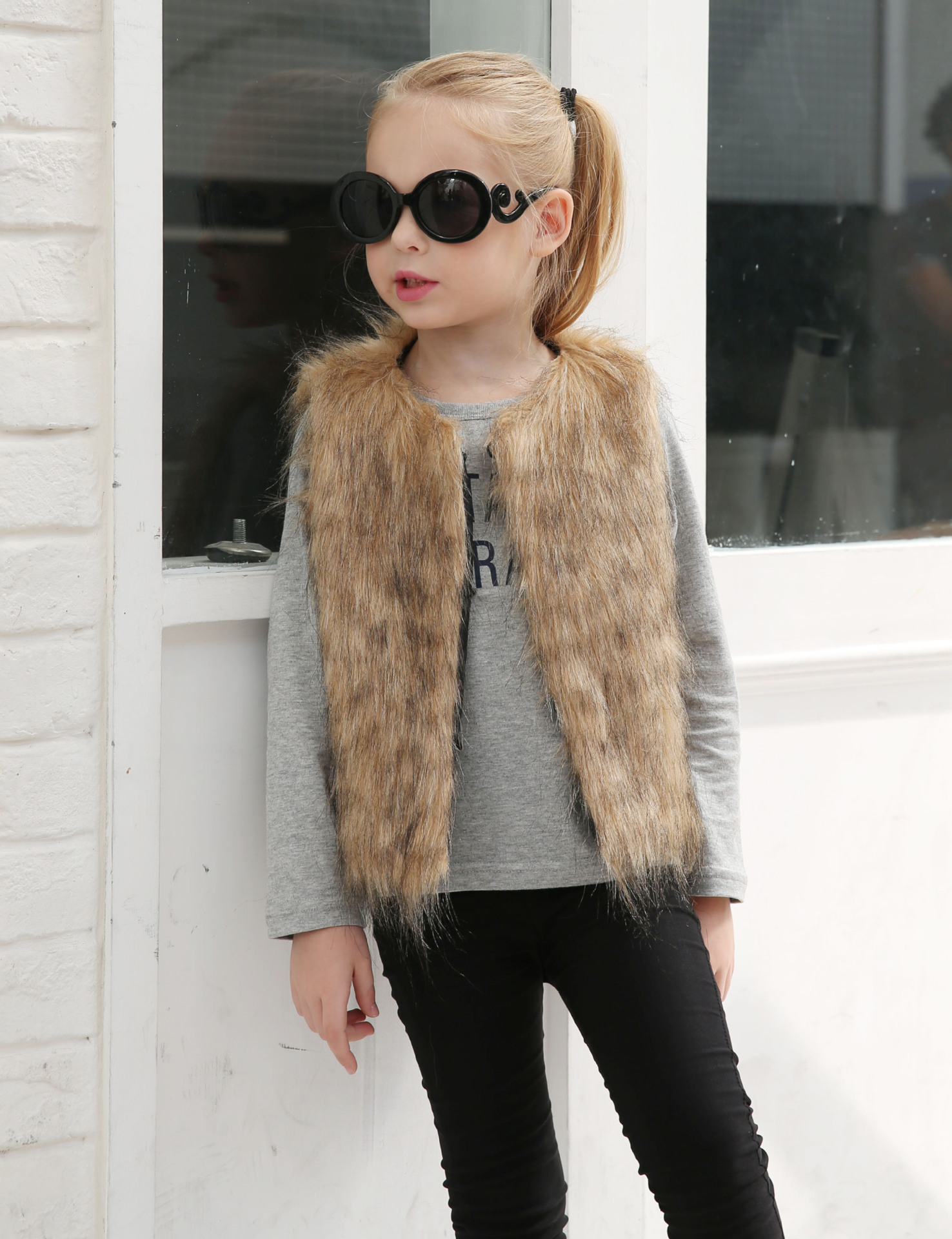 Elegant Faux Fur Vest Fashion Girl Overcoat - Yellow