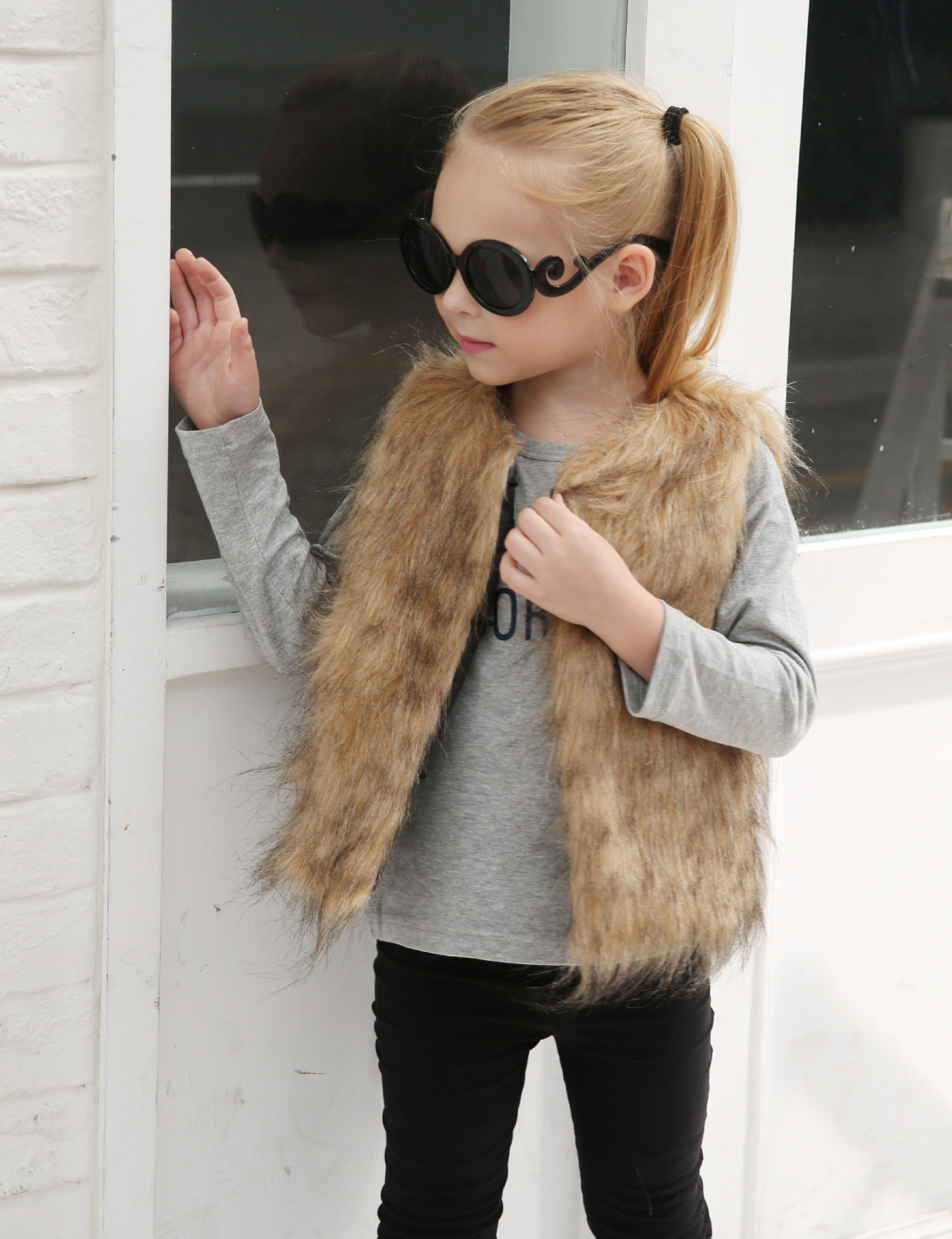 Elegant Faux Fur Vest Fashion Girl Overcoat - Yellow