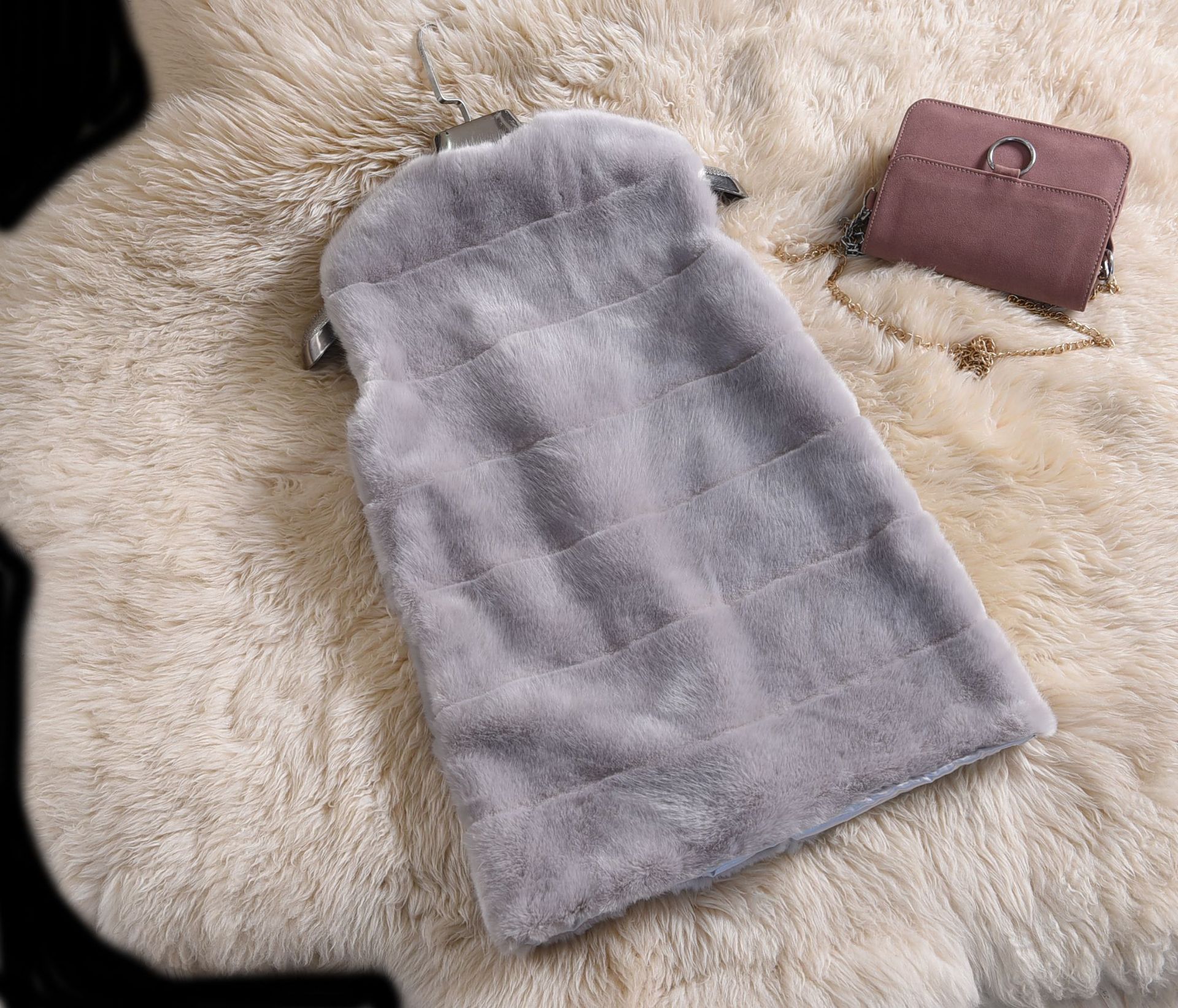 Good Cute Elegant Faux Fox Fur Vest Fashion Women Overcoat - Grey