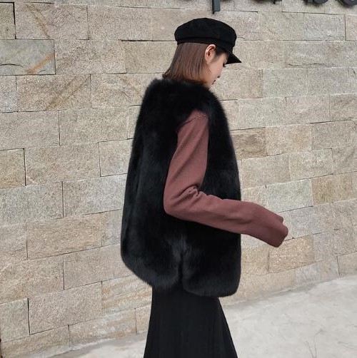 Good Warm Temperament Real Fox Fur Vest Women Overcoat - Coffee