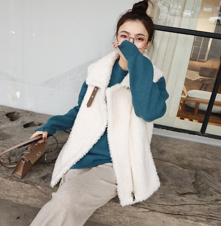 High Quality Winter Elegant Faux Lamb Fur Vest Fashion Women Overcoat - White