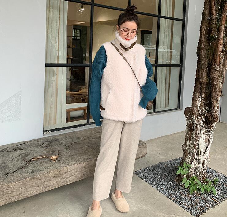 High Quality Winter Elegant Faux Lamb Fur Vest Fashion Women Overcoat - White