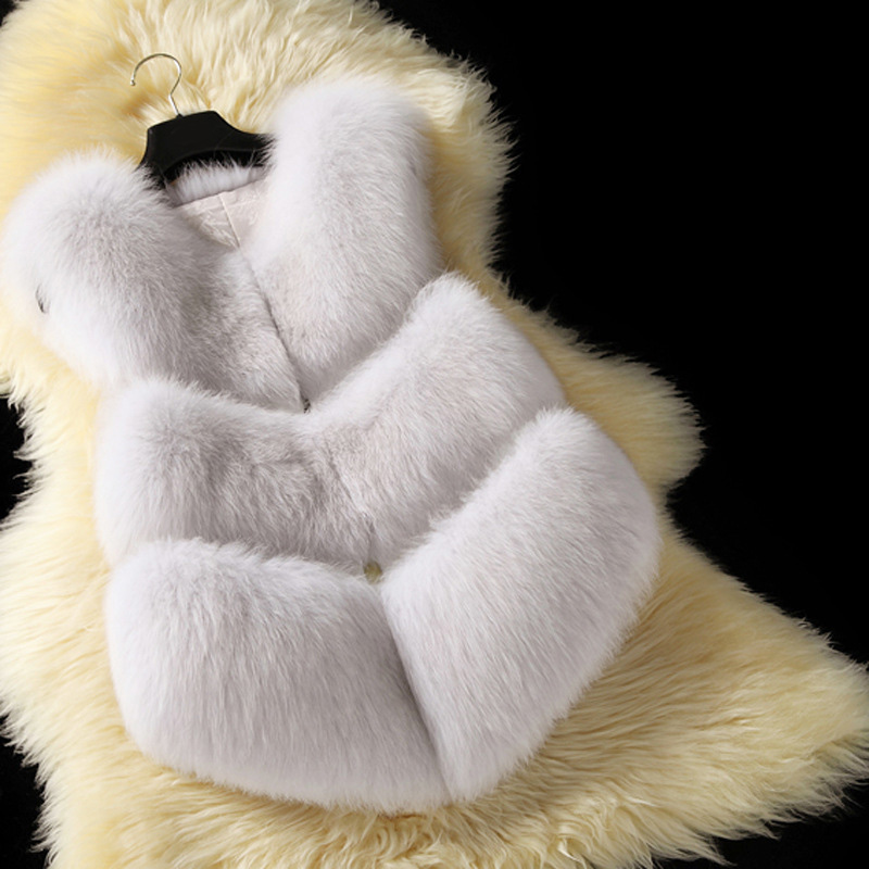 Inexpensive Classic Faux Fox Fur Vest Fashion Women Overcoat - White