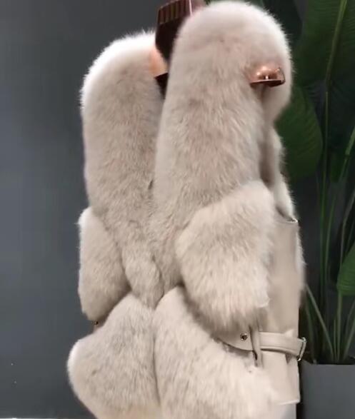 Popular Winter Short Furry Real Fox Fur Vest Fashion Women Waistcoat - White