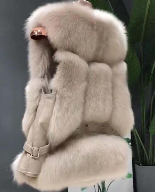 Popular Winter Short Furry Real Fox Fur Vest Fashion Women Waistcoat - White