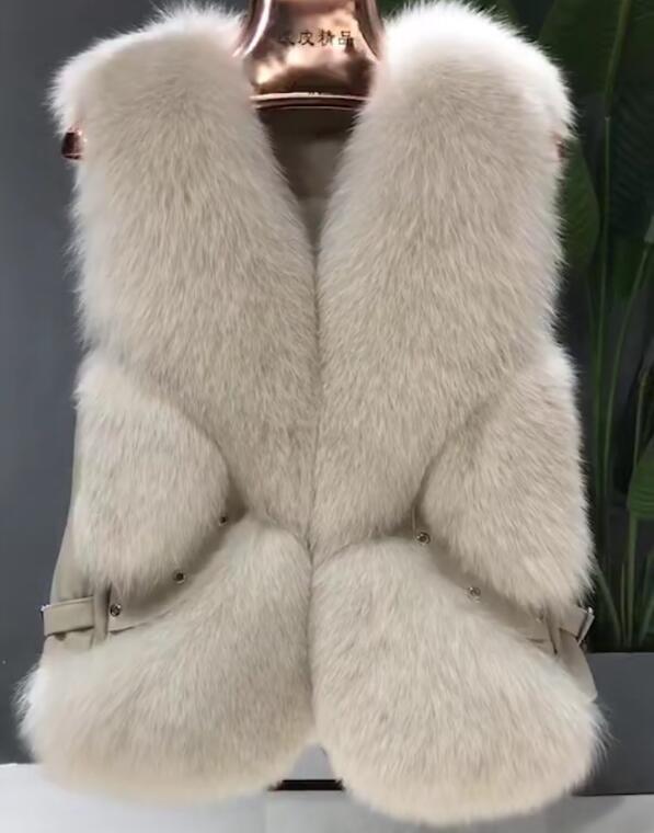 Popular Winter Short Furry Real Fox Fur Vest Fashion Women Waistcoat - White