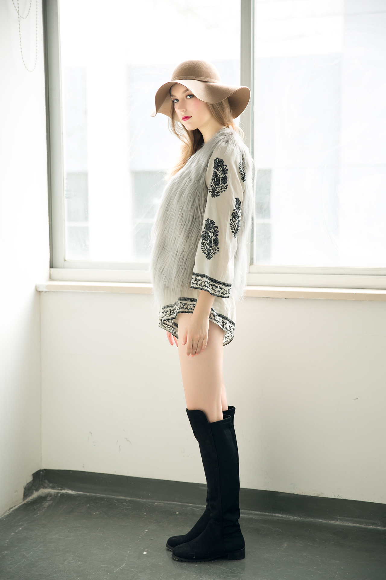Pretty Winter Elegant Faux Lady Fur Vest Fashion Women Waistcoat - Grey
