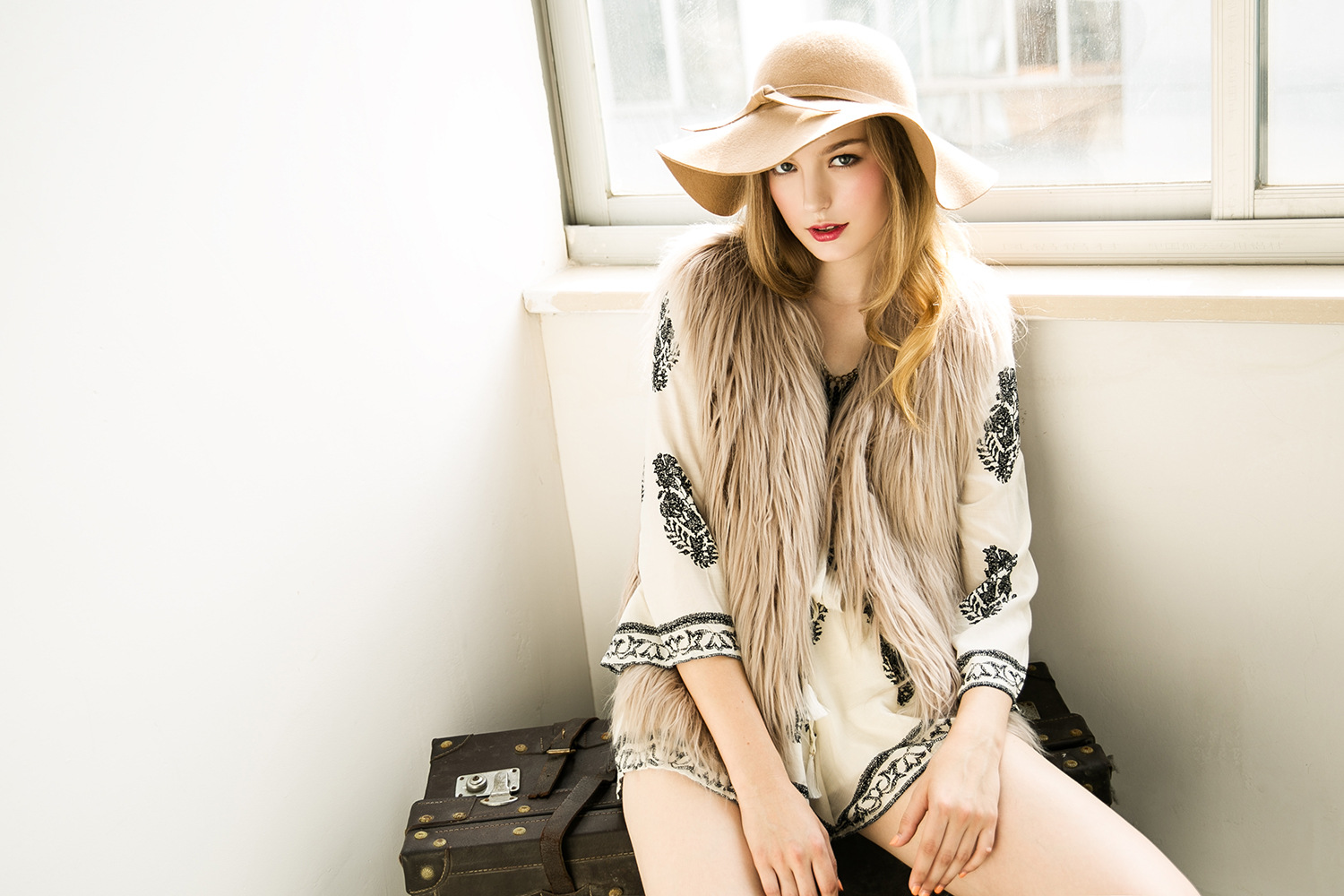 Pretty Winter Elegant Faux Lady Fur Vest Fashion Women Waistcoat - Khaki
