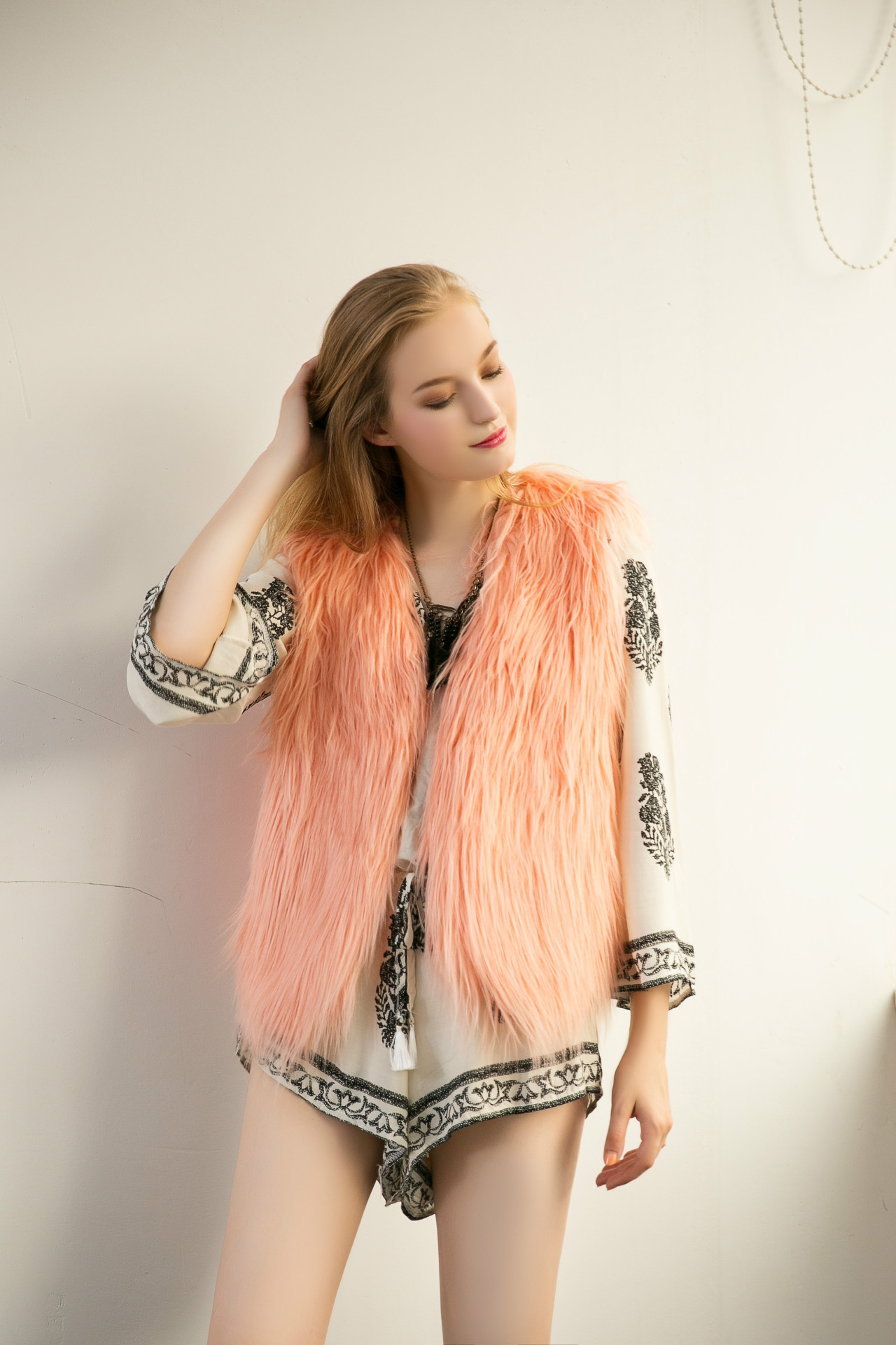 Pretty Winter Elegant Faux Lady Fur Vest Fashion Women Waistcoat - Peach