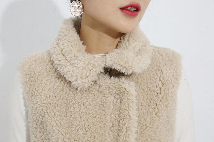 Pretty Winter Elegant Faux Lamb Fur Vest Fashion Women Overcoat - Green