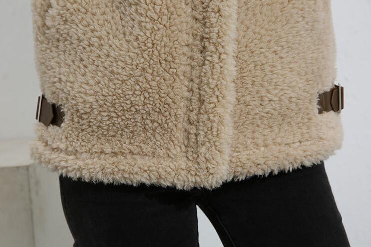 Pretty Winter Elegant Faux Lamb Fur Vest Fashion Women Overcoat - Green