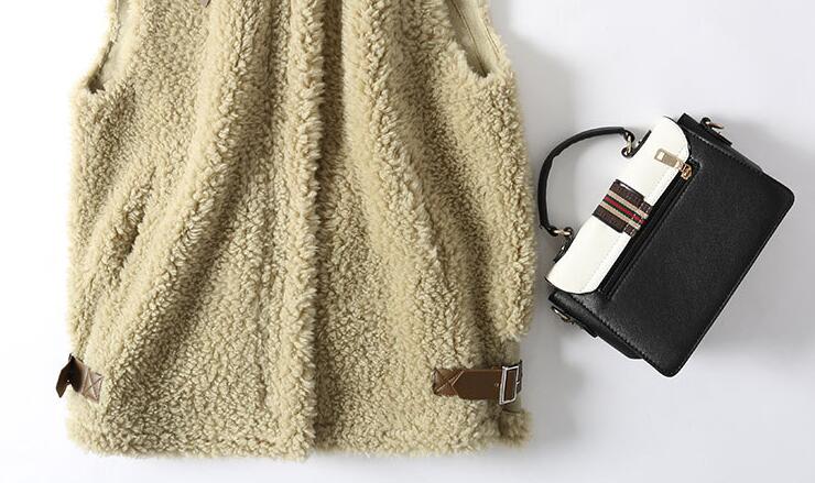 Pretty Winter Elegant Faux Lamb Fur Vest Fashion Women Overcoat - Green