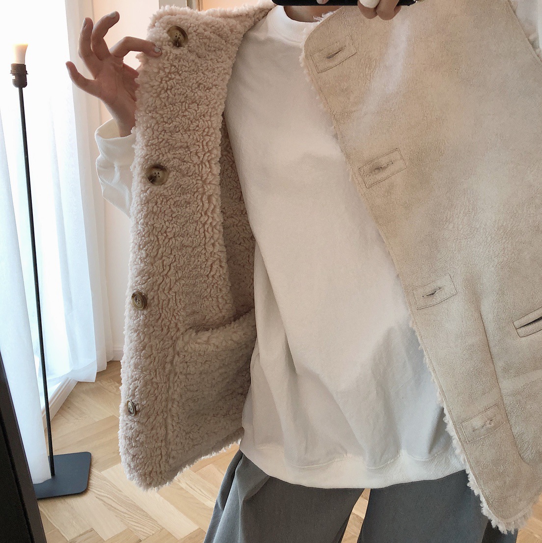 Reversible Winter Elegant Faux Lamb Fur Vest Fashion Women Overcoat - Beige