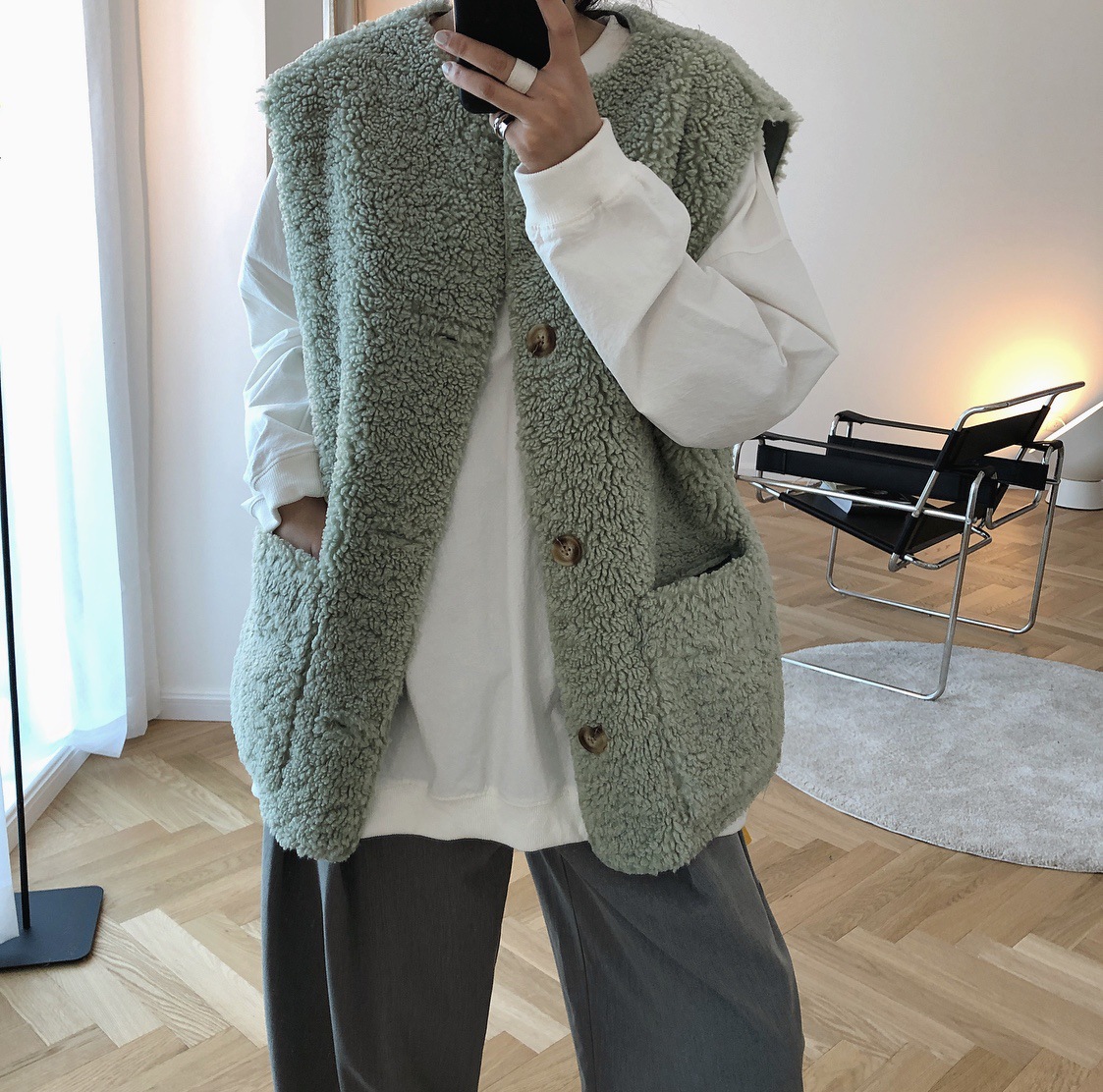 Reversible Winter Elegant Faux Lamb Fur Vest Fashion Women Overcoat - Green