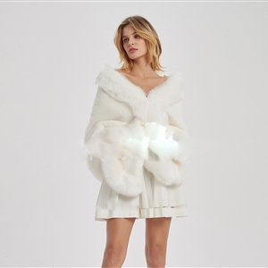 Wholesale Warm Faux Fox Fur Overcoat Fashion Women Coat - White