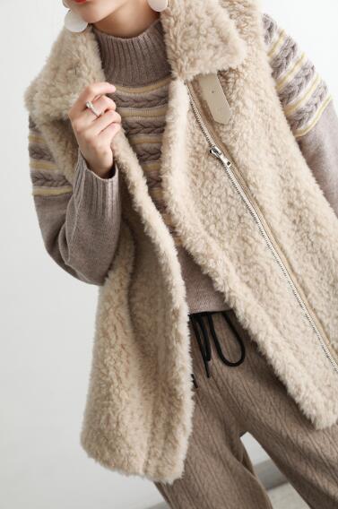 Winter Super Real Lamb Fur Vest Women Overcoat - Khaki