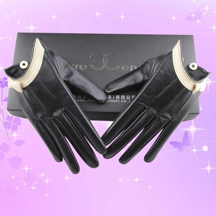 Fashion Women Lace Genuine Leather Sheepskin Finger Gloves Keep Warm - Black Bow