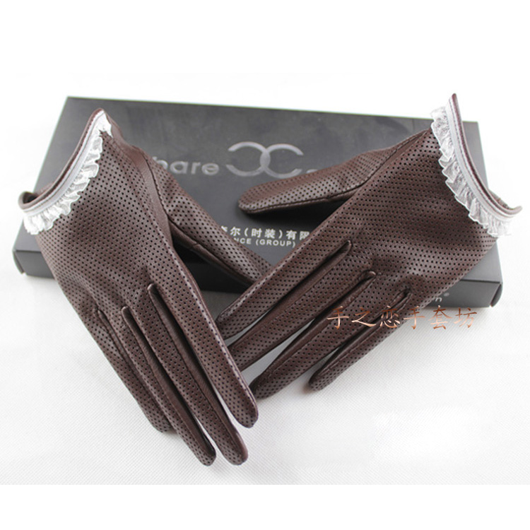 Fashion Women Lace Genuine Leather Sheepskin Finger Gloves Keep Warm - Brown Hole