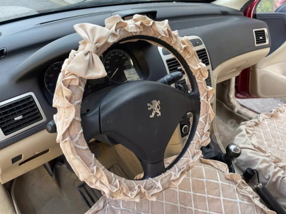 Luxury Jacquard Girly Bud Silk Seat Cushion Floral Safest Lace Countryside Customize Automotive Car Seat Cover Sets - Gold