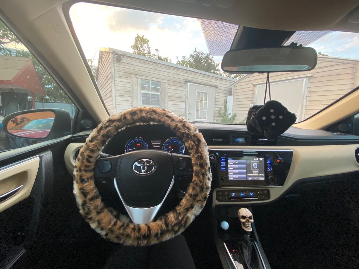 Classic Automobile Car Steering Wheel Cover Leopard Print Long Plush Diameter 15 inch 38CM - Gray